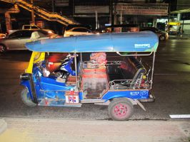 Tuk tuk - такси Таиланду
